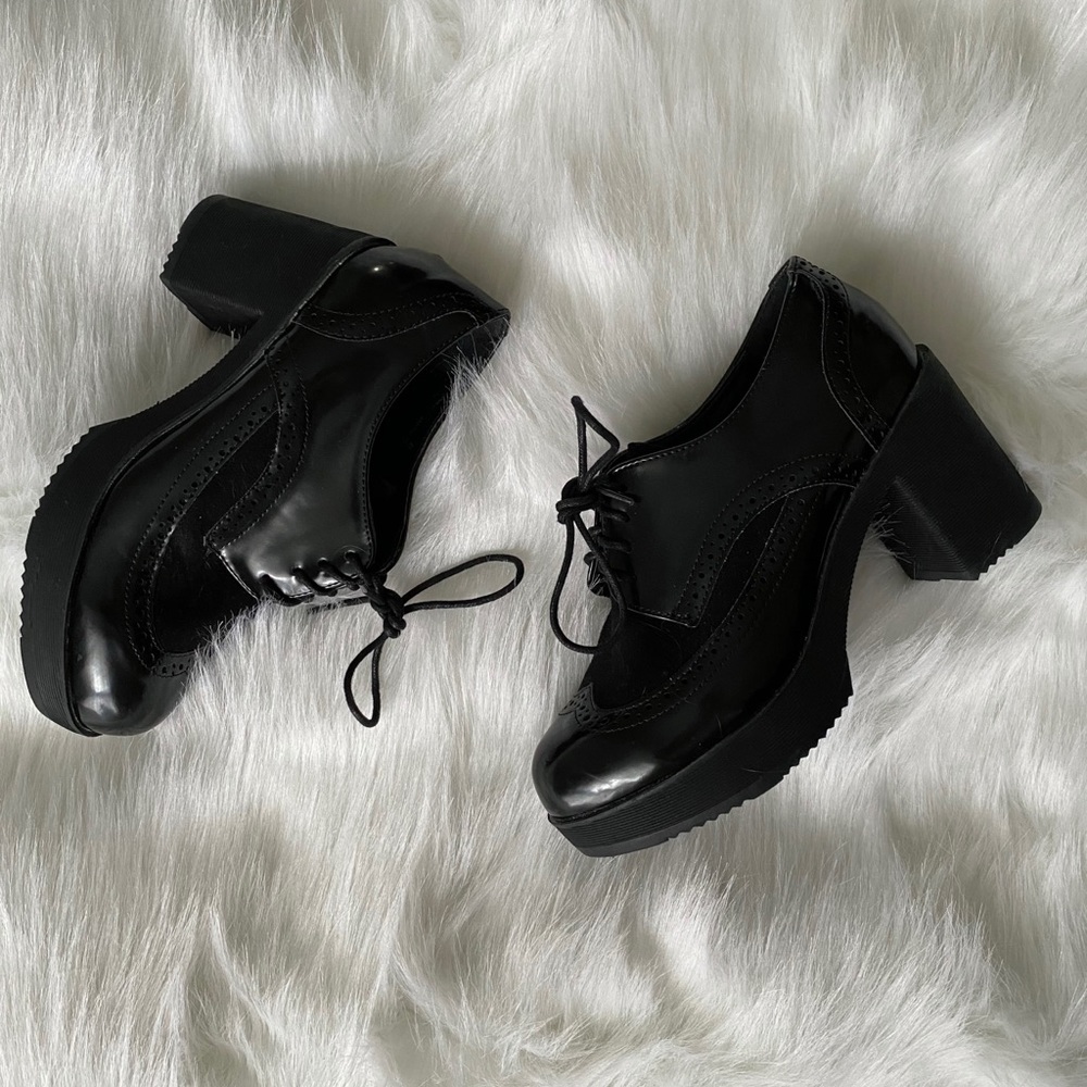BEST ON CUNKY 90S GOTHIC PLATFORM HEALS
